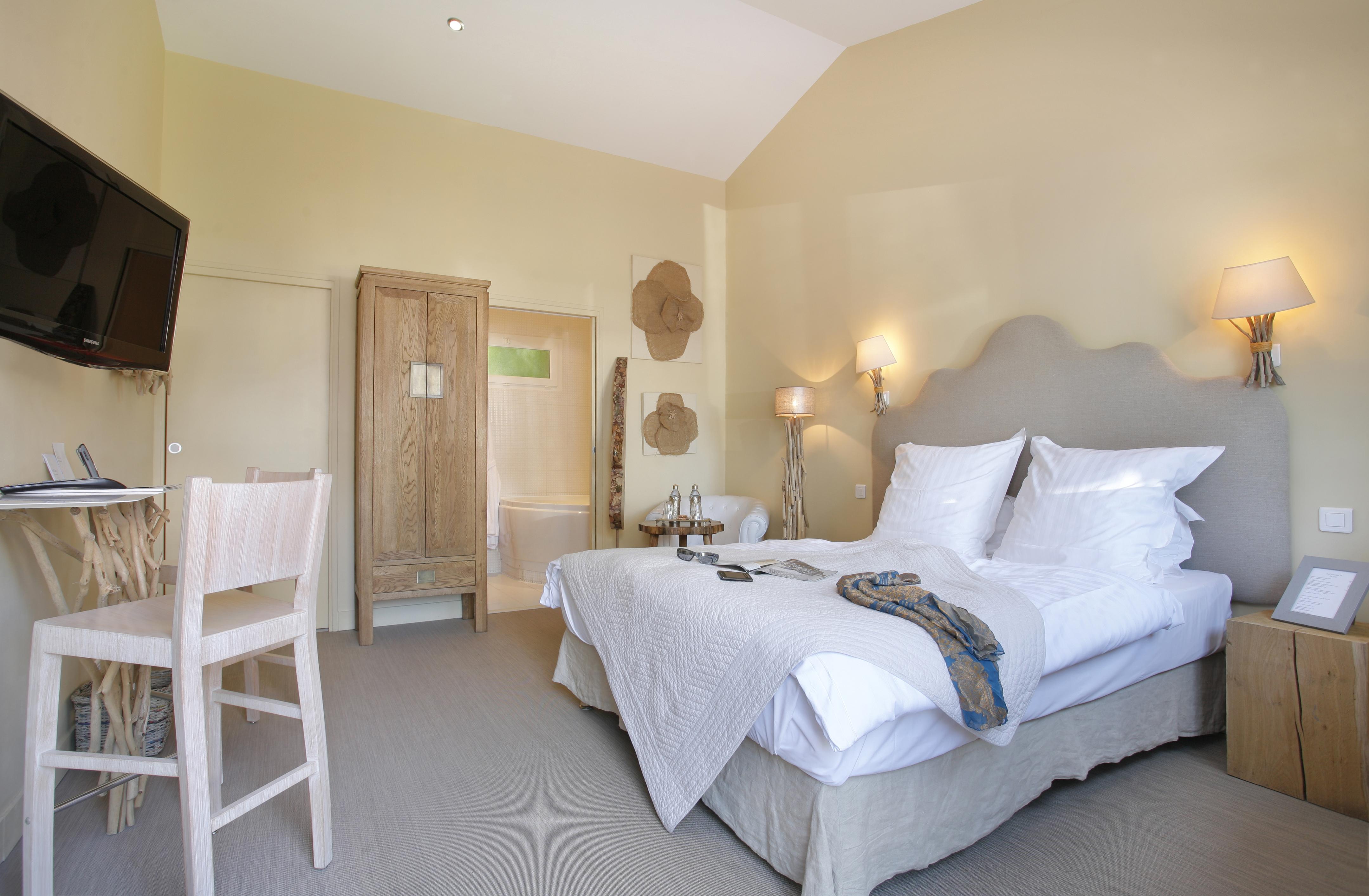 The Originals Hotel Le Cise Restaurant Chambres Et Suites Ault Exteriér fotografie